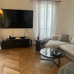 Luxurious Appartement In Trocadero